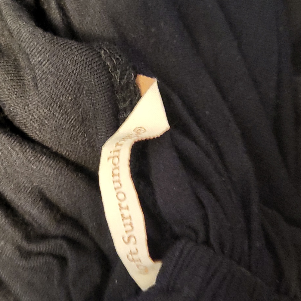 Soft Surroundings Black Knit Top Turtleneck Sharkbite Long Sleeve Medium - Picture 5 of 5